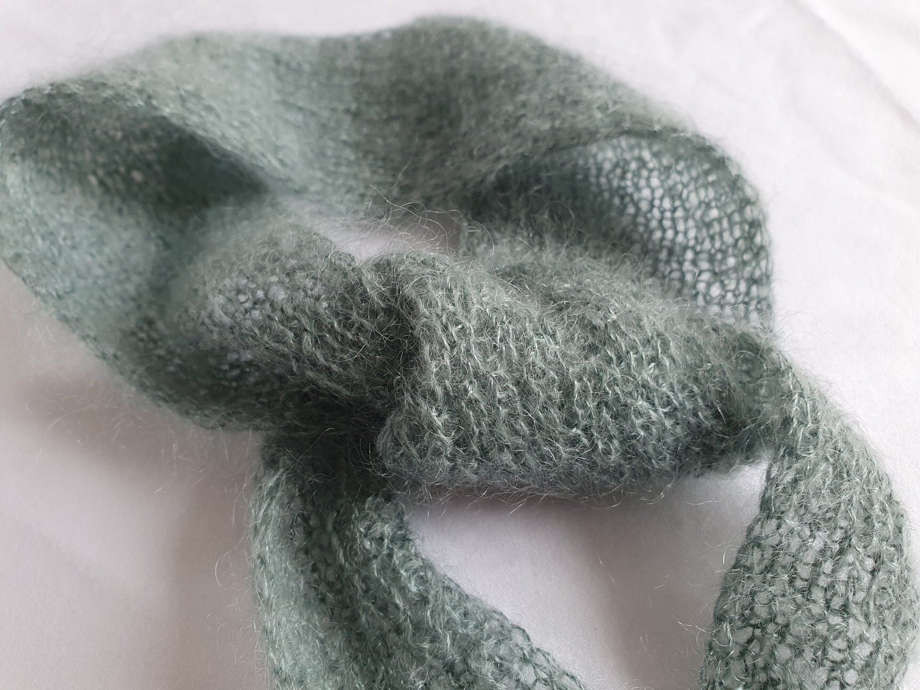 Foulard & Sciarpe: Mini scarf, Strickschal, Handgestrickt, Unikat, Geschenk – Nuovo e nell'imballaggio originale da Neunkirch venduto da Sandramay 3