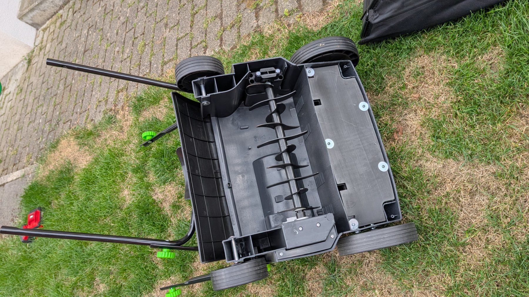 Bodenbearbeitungsgeräte: MioGarden EV1500 Vertikutierer – Neu (gemäss Beschreibung) aus Rohrbach von Zidane6 2