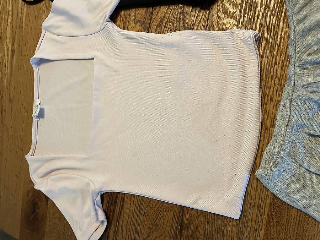 Lots de vêtements: Kleiderset Größe xs /s – D'occasion à Buchs AG par fpatricia 1
