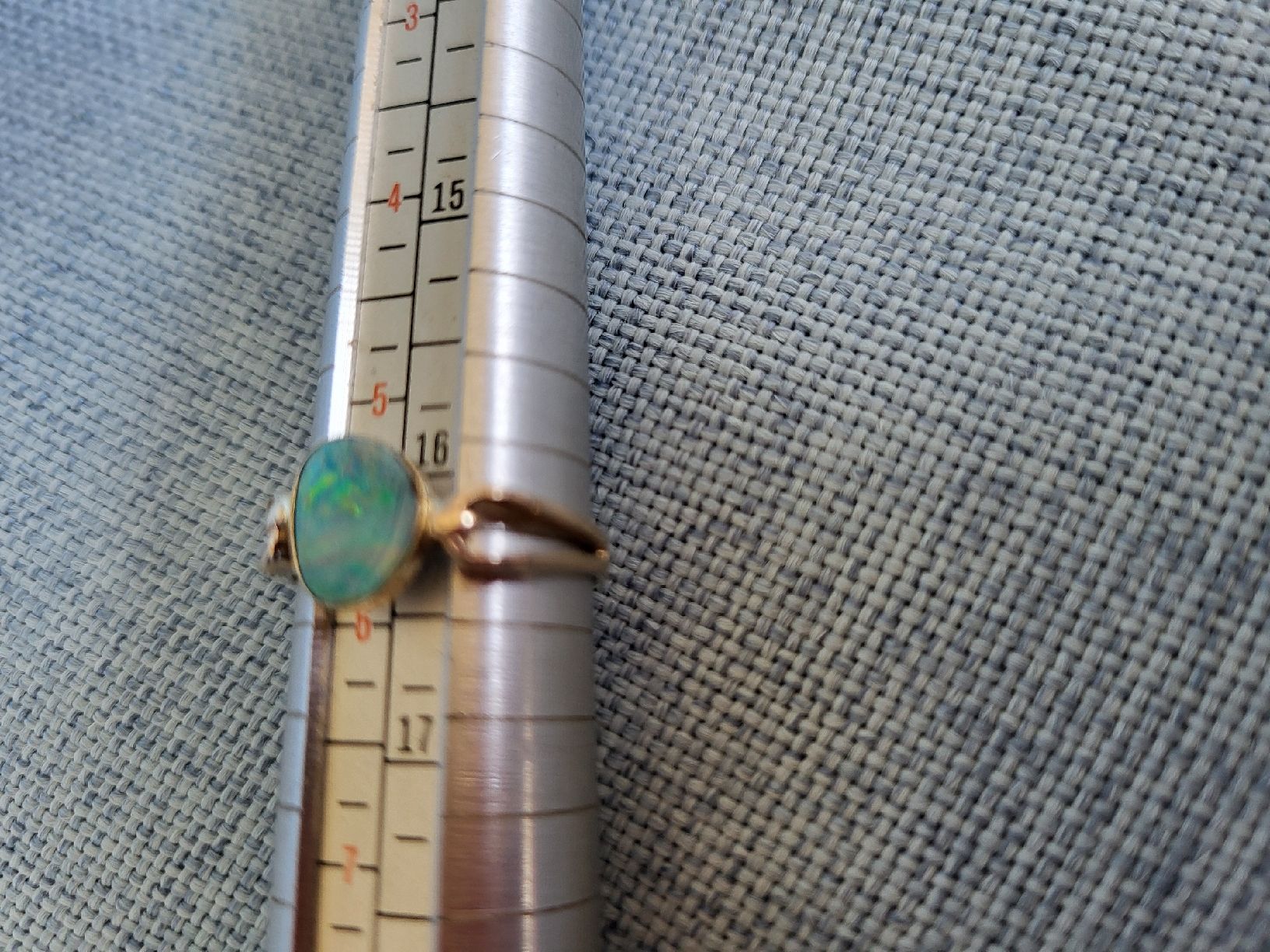 Anelli: Goldring mit Opal – Usato da Gutenswil venduto da ghekko88 1