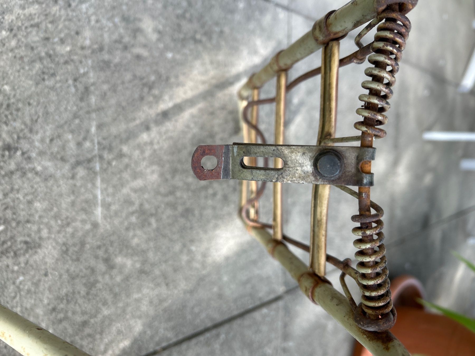 Rixe Ciclomotori: Sachs Rixe 502 Gepäckträger komplett – Usato da Zürich venduto da Fisel1 1