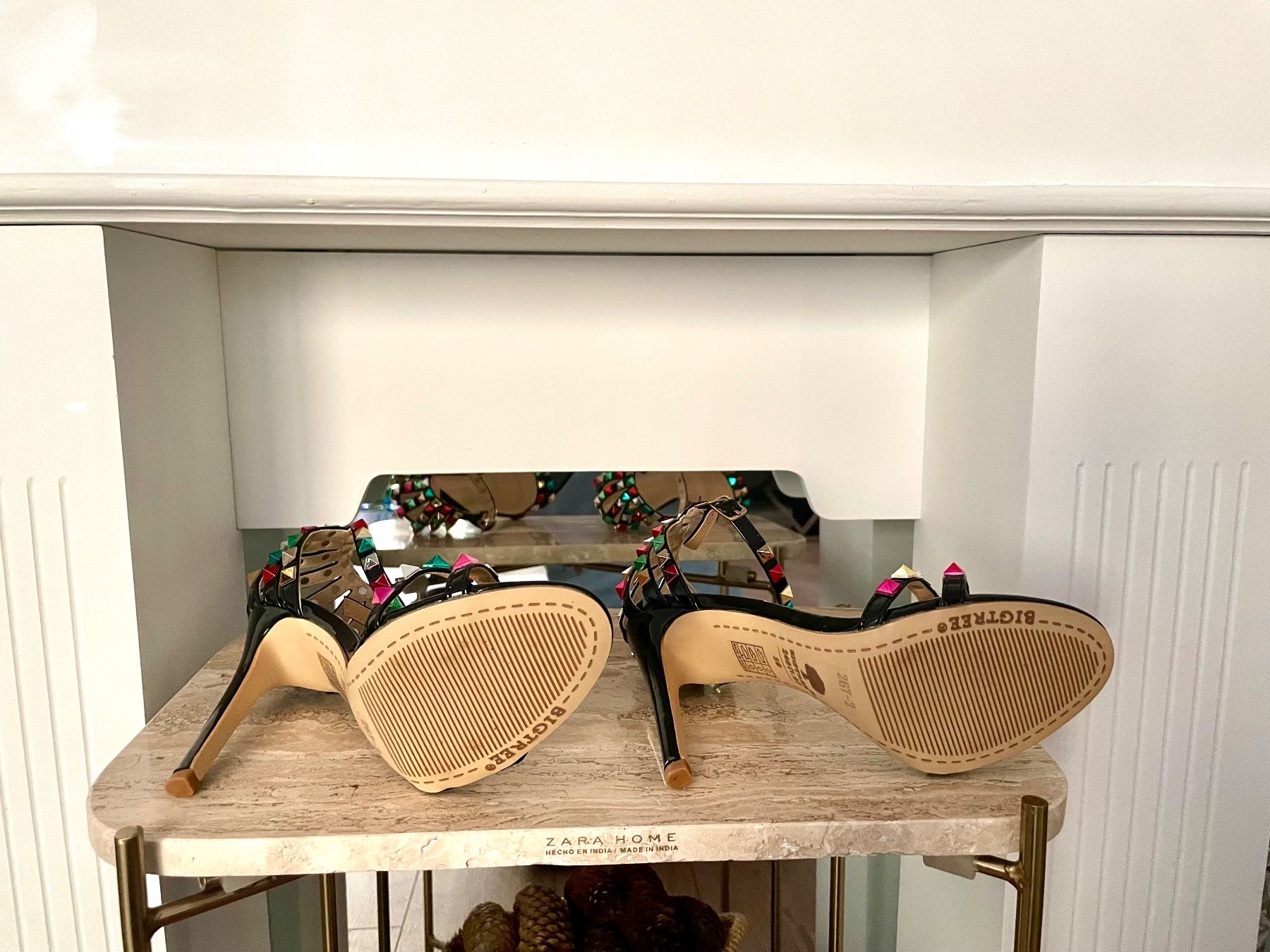 Scarpe da donna: Nuovi Saldali N 38 – Nuovo (secondo la descrizione) da Lugano venduto da dir_5287 3