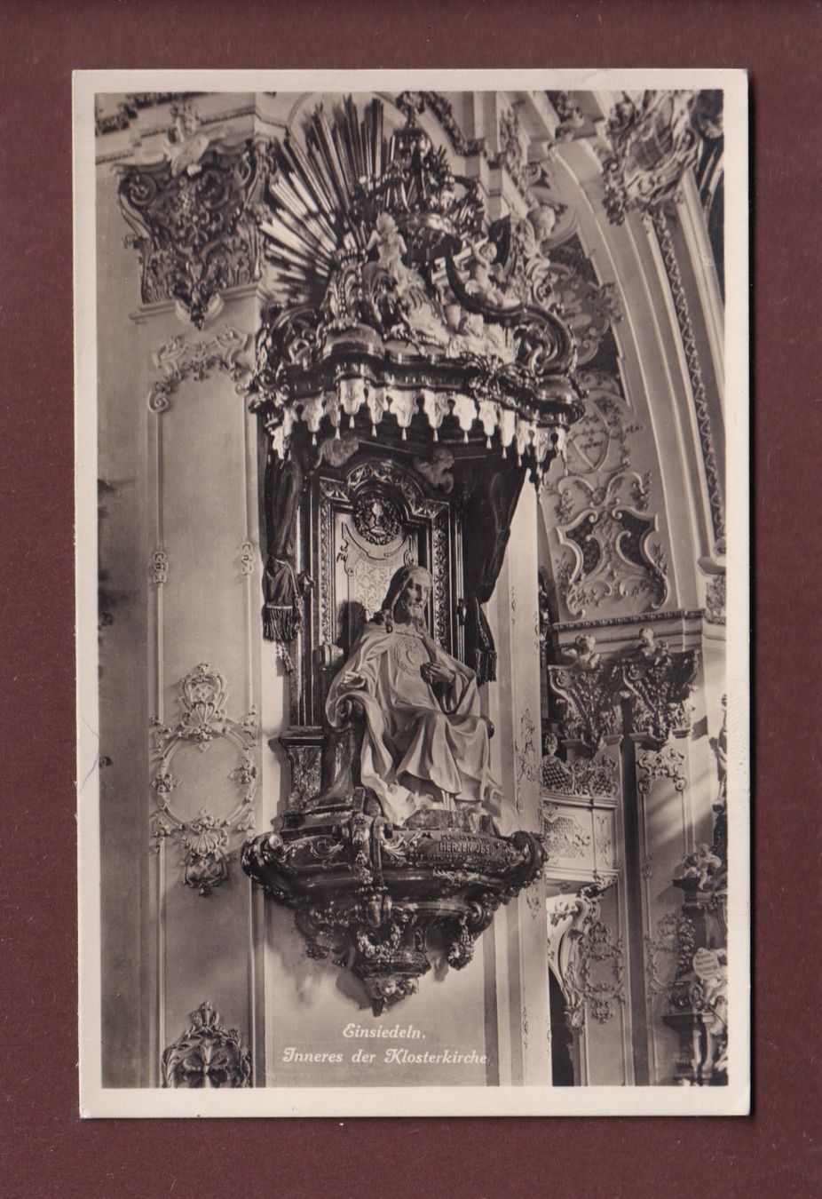 Cartoline postali: EINSIEDELN - Inneres der Klosterkirche – Usato da Pully venduto da nicecards