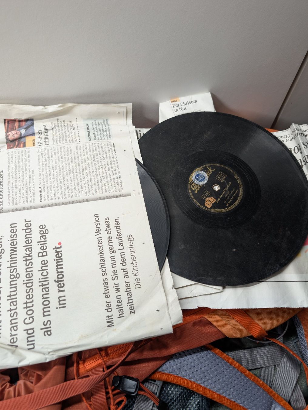 Vinyles: Antike Schellack Schallplatten 4 Stück – D'occasion à Wynau par Zebrafurz