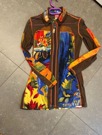 Cooles Jäckli/Bluse von SaveTheQueen Italia in Grösse S