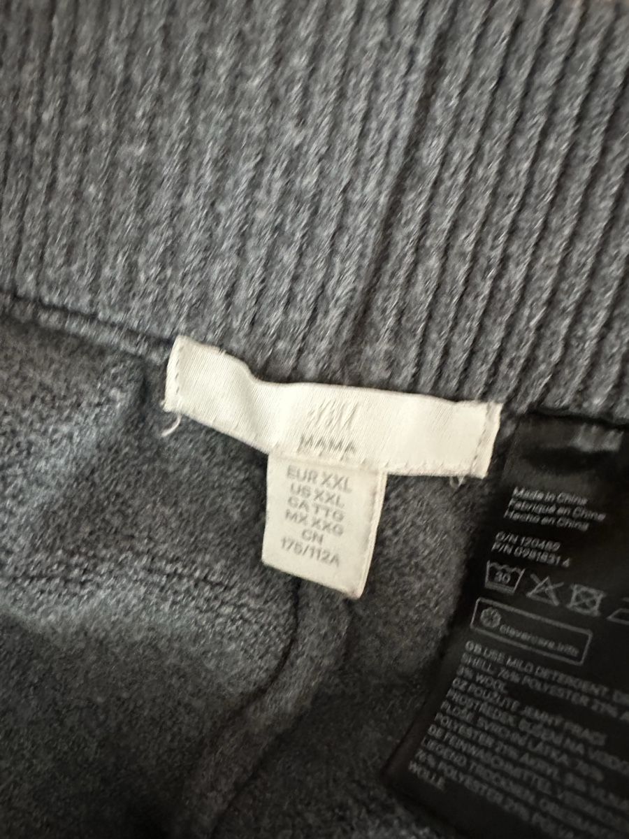 H&M Hosen: Graue Strickhose von H&M Mama – Gebraucht aus Zollikofen von Taximan89 1