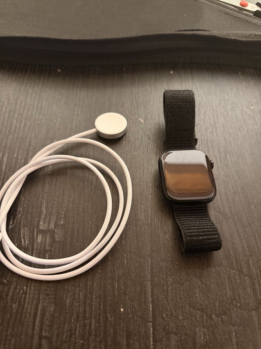 Apple Smartwatch: Apple Watch Series 10 – Nuovo (secondo la descrizione) da Zollbrück venduto da Yennu 2