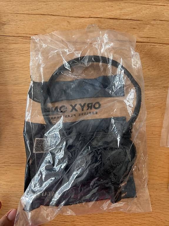 Cartucce per stampanti & toner: Casque Qatar avion premiun – Usato da Yvonand venduto da seb_nh7j