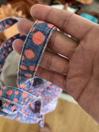 Kleine Ensoie Tasche