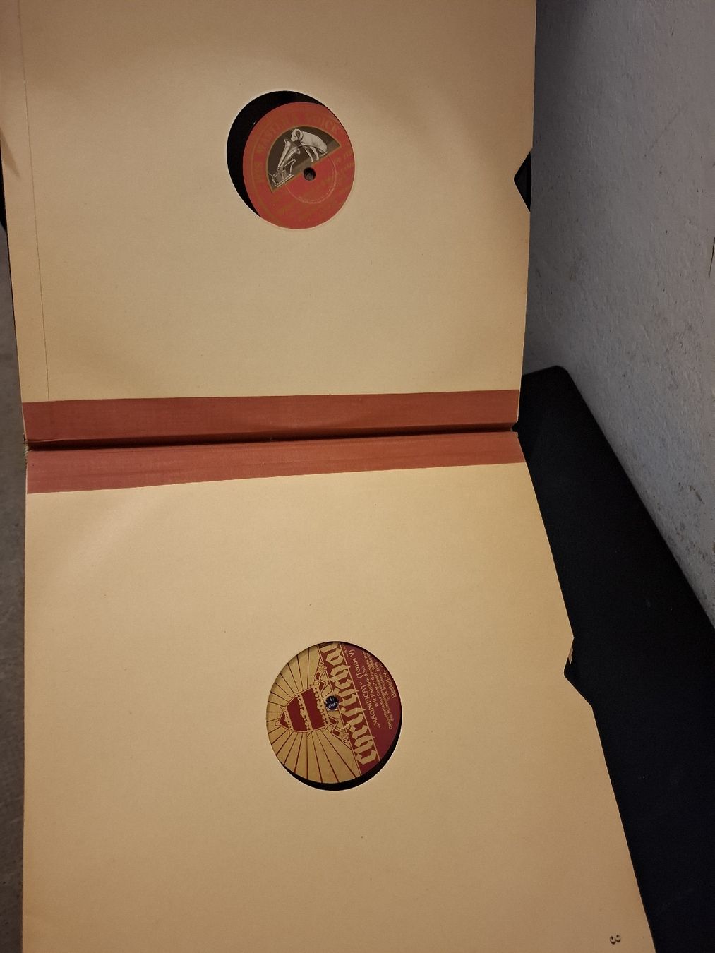 Paillard Giradischi: Vintage Grammophon – Usato da Bleiken b. Oberdiessbach venduto da Trinneli 6