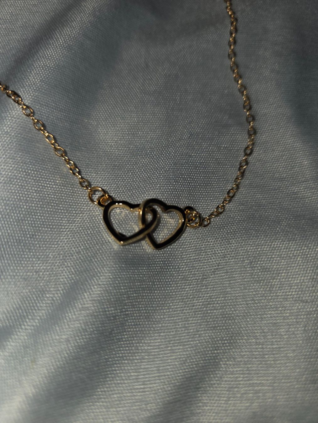 Colliers: Collier double coeurs – Neuf (Voir description) à Vallorbe par Almiii18 1