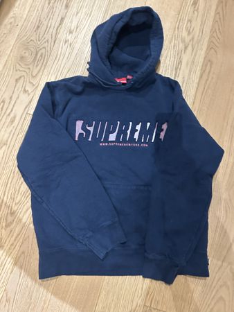 Supreme Hooded Sweatshirt Navy Blue Logo Print Used size L