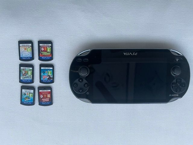 Sony Console: Playstation Vita – Usato da Reinach venduto da Franci6 1