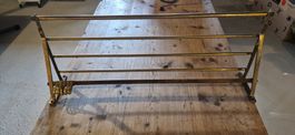 Garderobe Messing Wandmontage mit Haken gebrauchter Zustand