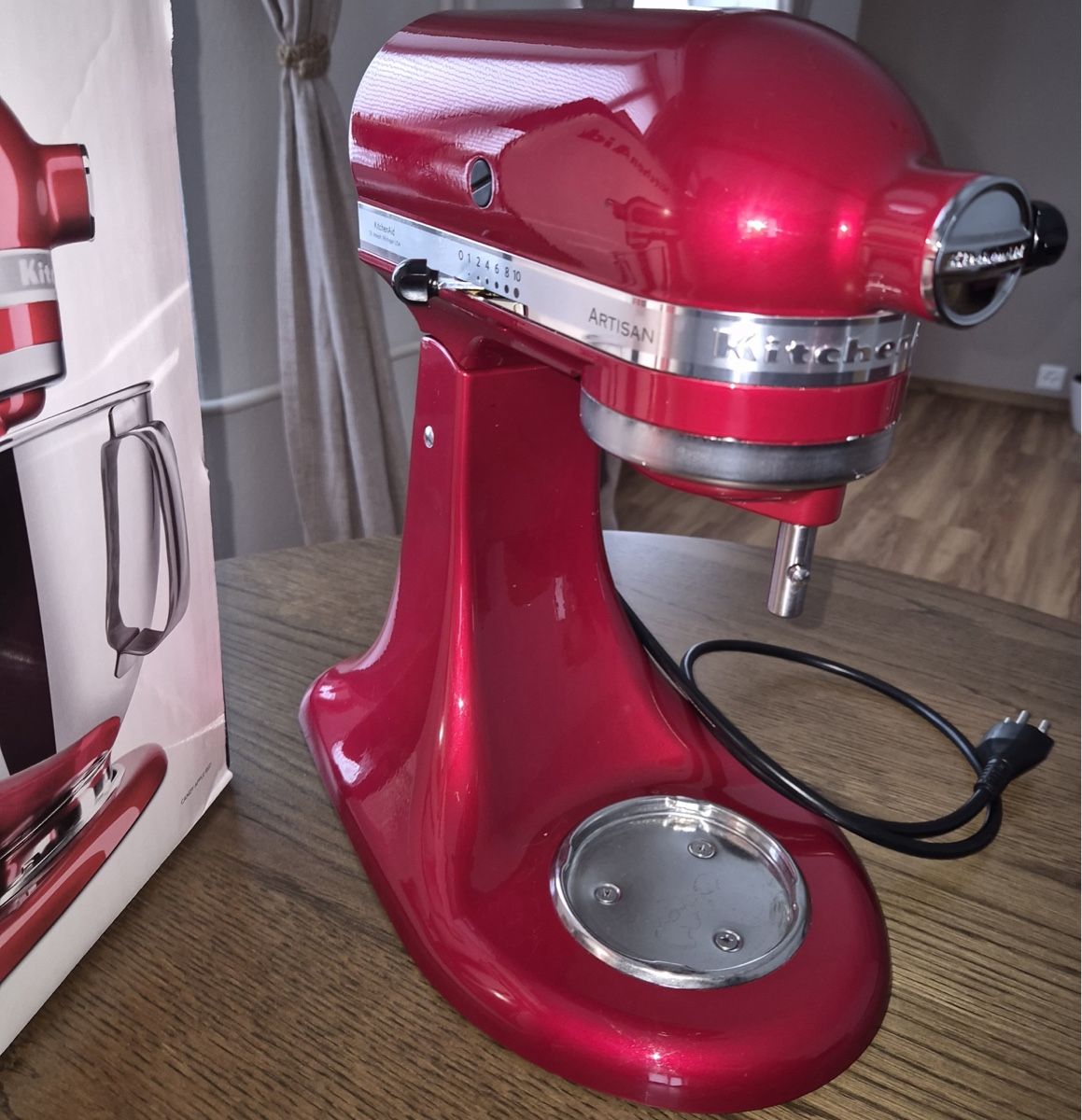Kitchenaid Elettrodomestici da cucina: KitchenAid Artisan 4.8 L Rot – Usato da Zuchwil venduto da patriziatr 1