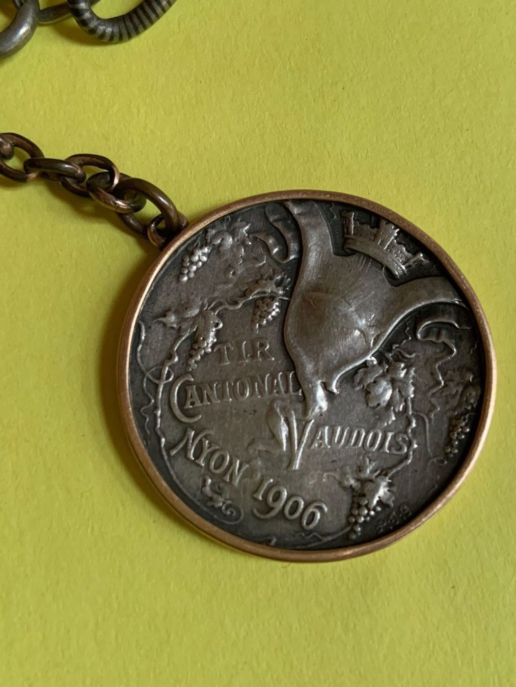 Uhren: Taschenuhrkette mit Goldfassung – Gebraucht aus Dittingen von Bijoubelle 4