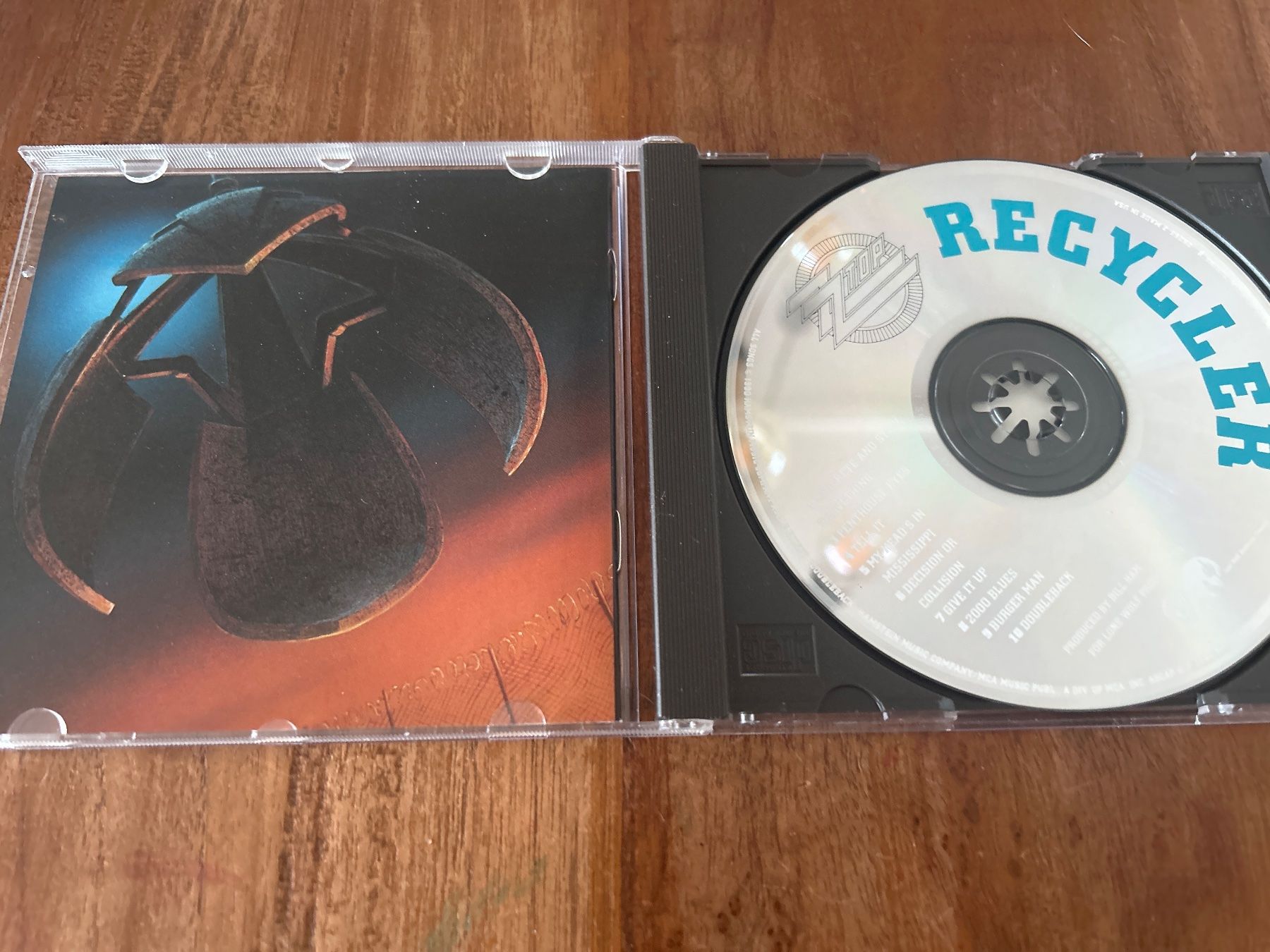 CDs: ZZ TOP RECYCLER CD ALBUM – Gebraucht aus Regensdorf von  1