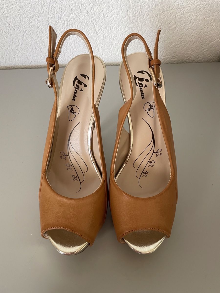 Damenschuhe: Sandales à talon compensé Bata camel pointure 37 neuves – Neu und originalverpackt aus Vuadens von Nina11 1