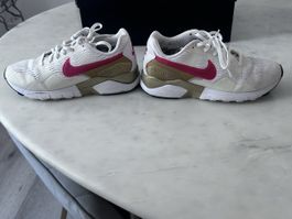 Nike Air Pegasus 84 Gr.37.5 Damenschuhe