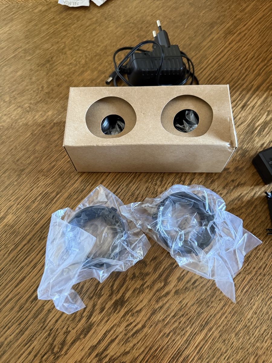 Casco VR: VR Headset Oculus Rift DK2 Development Kit mit Zubehör – Usato da Zürich venduto da Muck8008 5