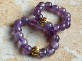 2 Fingerringe violetter Amethyst Stein