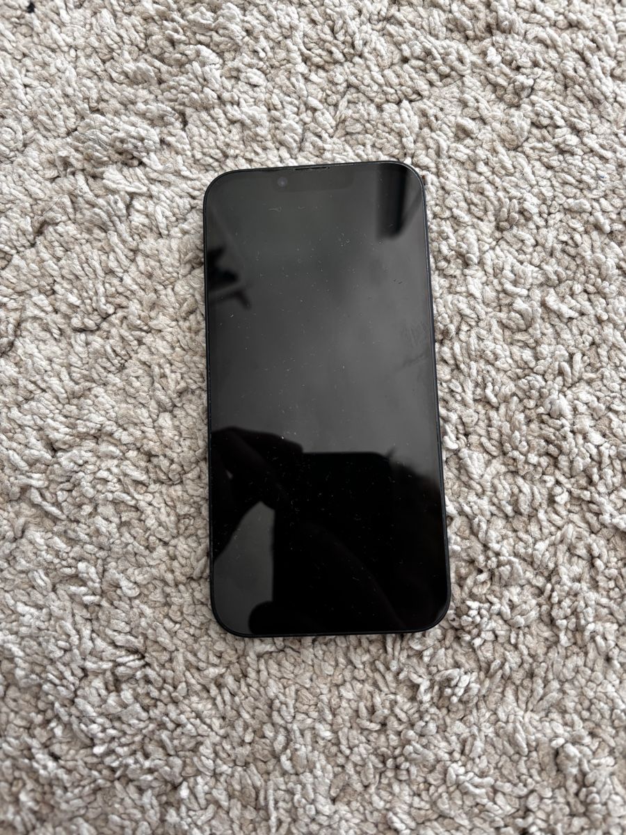 Apple Telefoni cellulari / Smartphones: Apple iPhone 14 schwarz – Usato da Meilen venduto da leo_2xfv 1