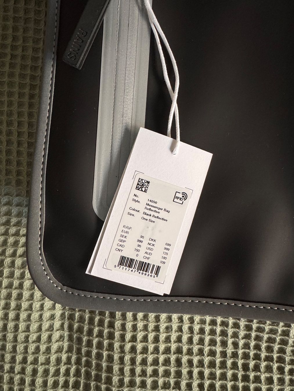 Rains Taschen: New Rains Messenger Bag – Neu (gemäss Beschreibung) aus Zürich von mat_n78x 3