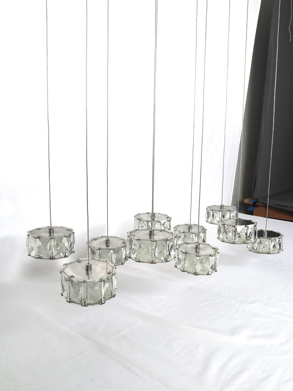 Lustres & lampes de plafonds: GLOBO Deckenlampe mit 10 hängenden LED Elementen – D'occasion à Steinen par Restwert_Steinen 2