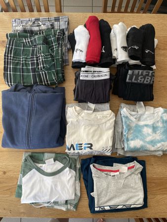 Kleiderpaket 37teilig Grösse 158-164