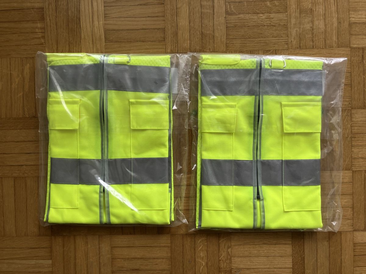 Gilet & Giacche: Warnweste – Nuovo e nell'imballaggio originale da Emmenbrücke venduto da nne_hm9j 1