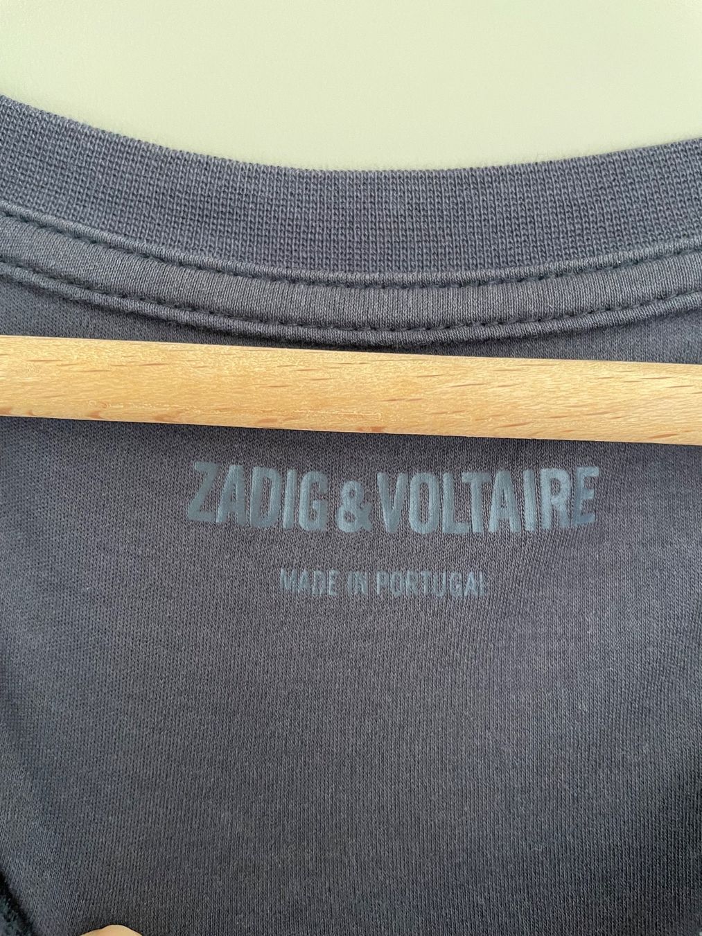 Zadig & Voltaire T-shirt: Zadig & Voltaire T-shirt S – Usato da Dübendorf venduto da VSAngel 2