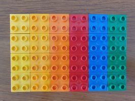 Lego Duplo (32) 24 Bausteine 2x2 Noppen