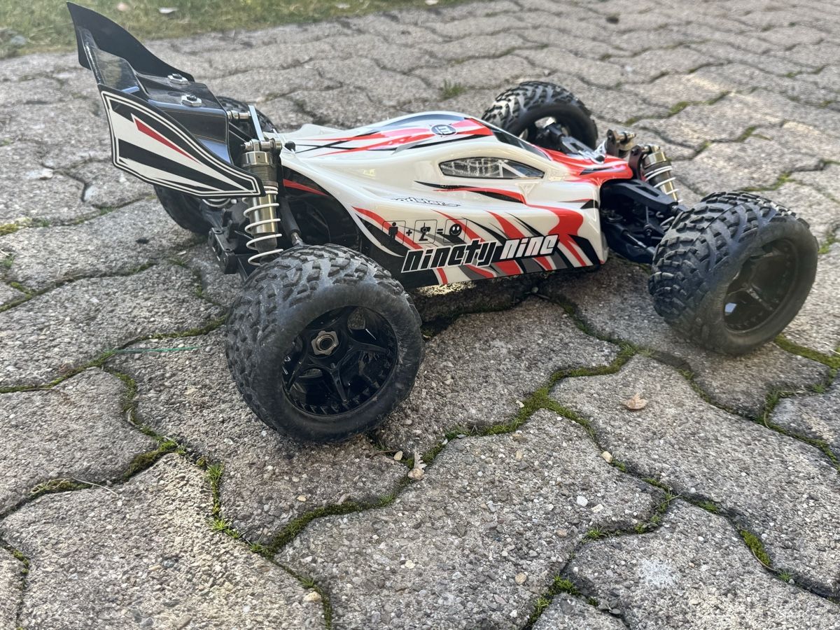 RC Kits de montage: RC Auto Offroad Buggy Ninety Nine – D'occasion à Schwerzenbach par Cdl 3