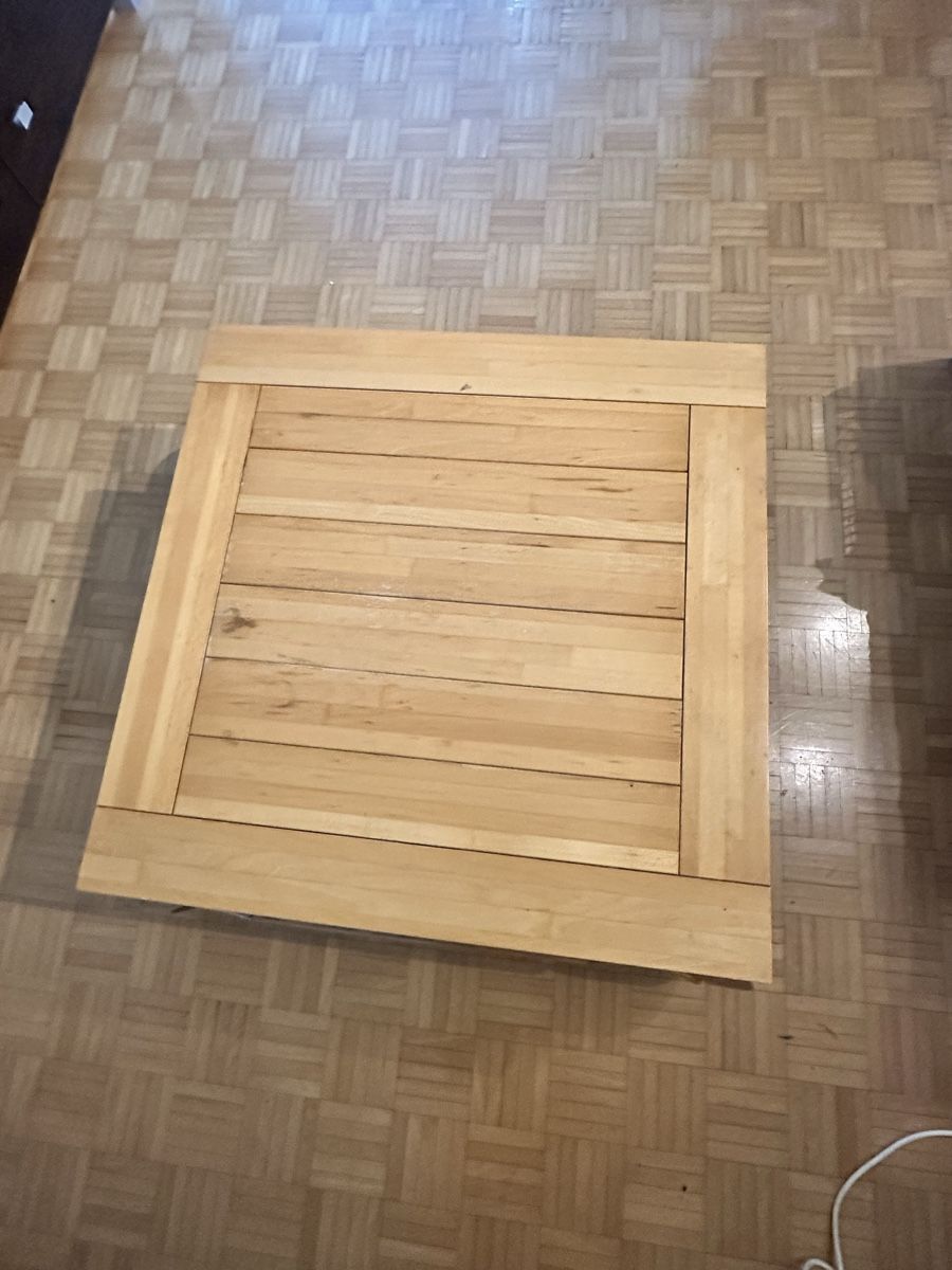 Articoli in legno: Antiker Holzsalontisch – Usato da Kloten venduto da Jeronimo9 2