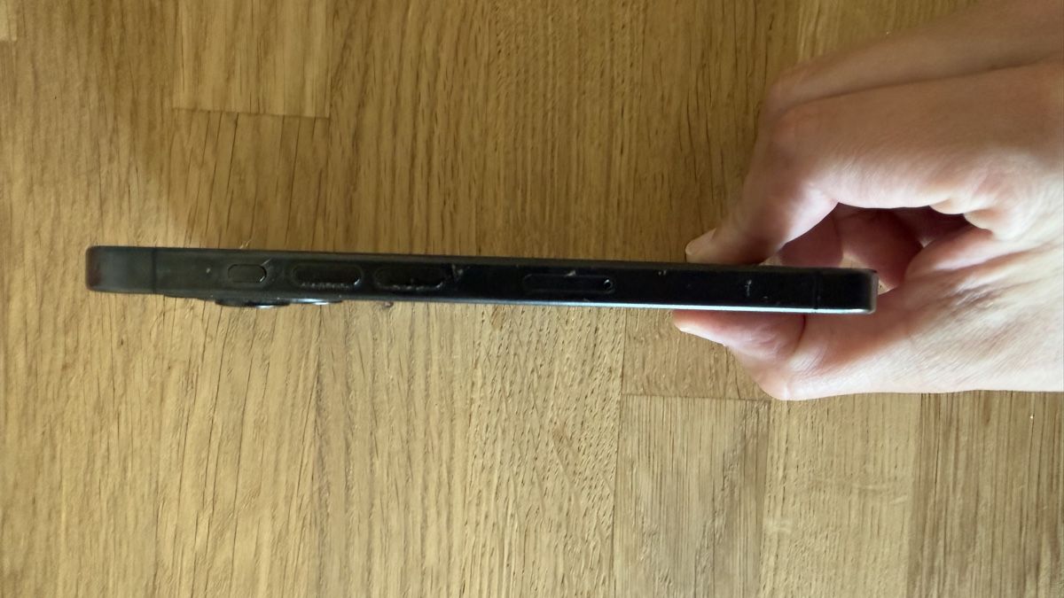 Apple Handys / Smartphones: Apple iPhone 15 Pro 256GB Black Titanium | Box, Cable & Case – Gebraucht aus Adliswil von micheleb 5