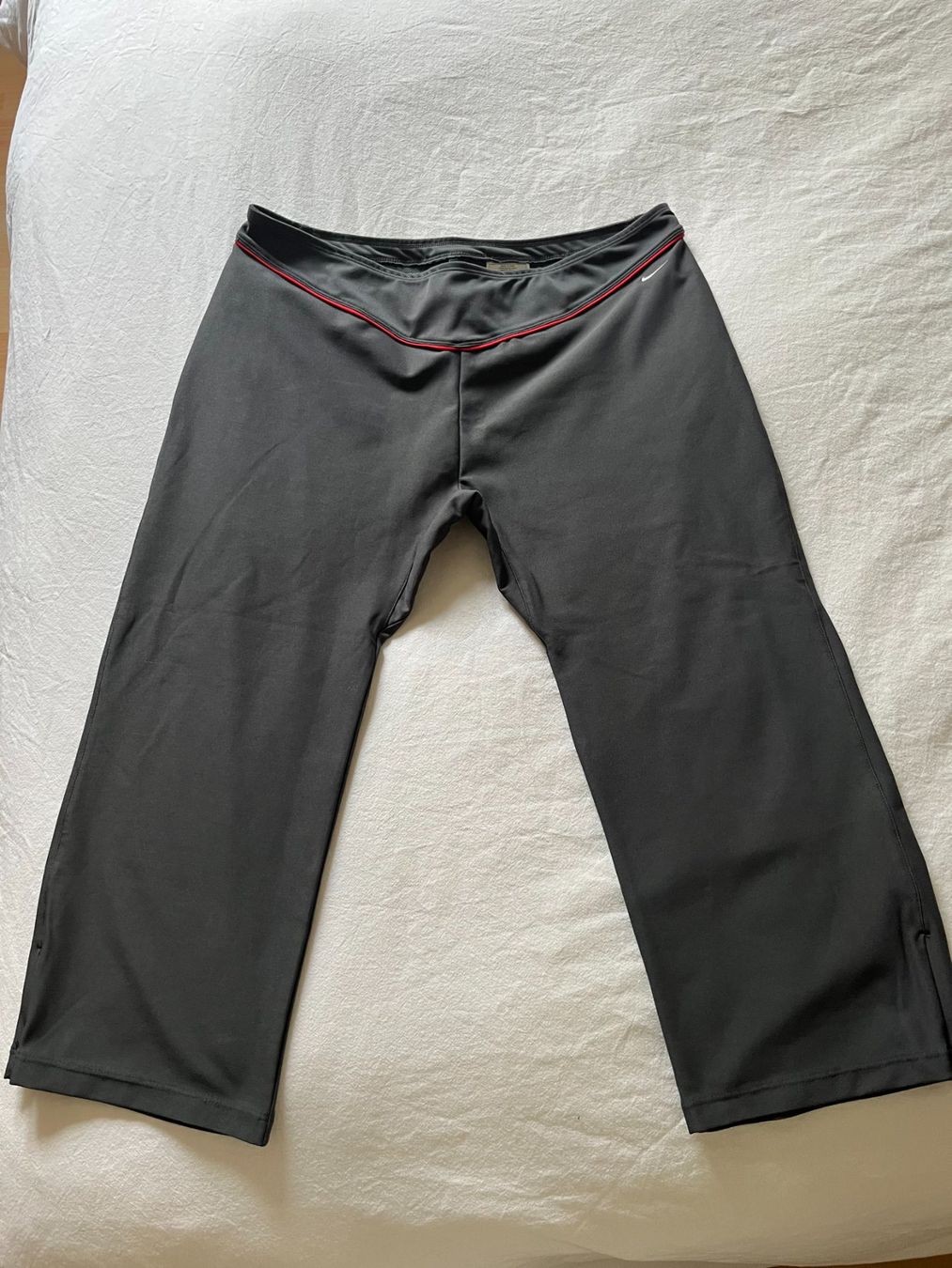 Nike Leggings: Nike Trainingshose, Grösse 40/42 – Usato da Zürich venduto da Carlo05101971