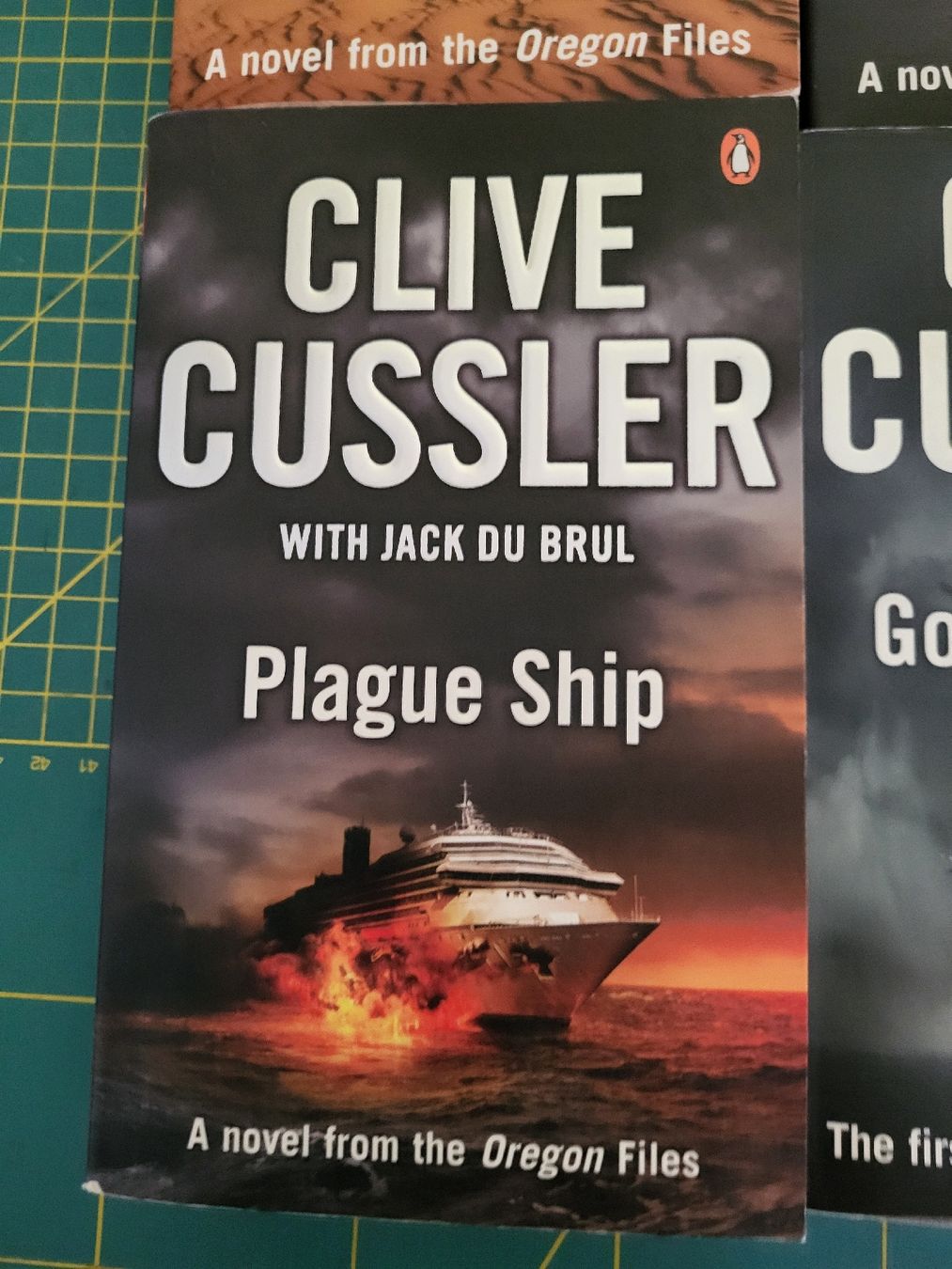 Libri: 4 Bücher von Clive Cussler – Usato da Möriken AG venduto da Vandine 3