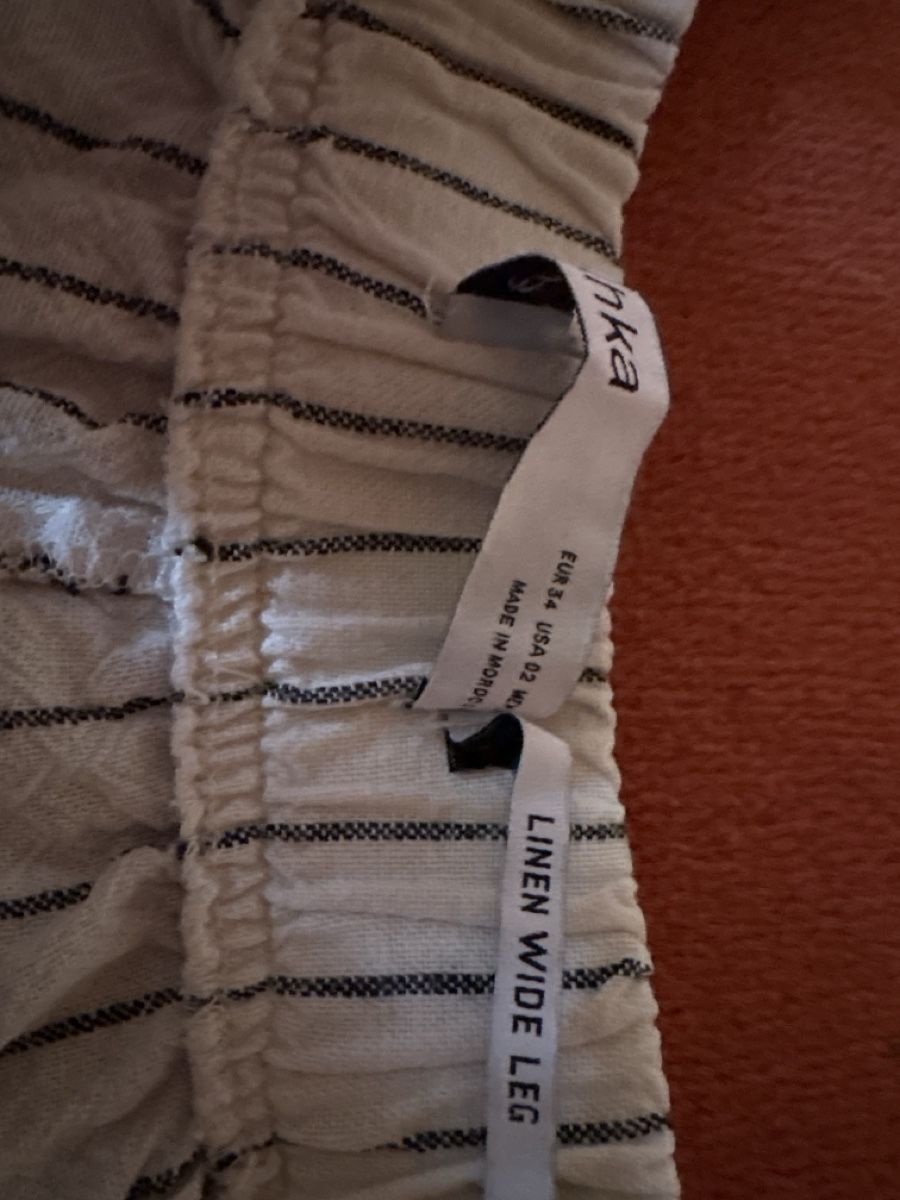 Bershka Hosen: Zwei gestreifte Stoffhosen – Gebraucht aus Affoltern am Albis von tam_5vn5 2