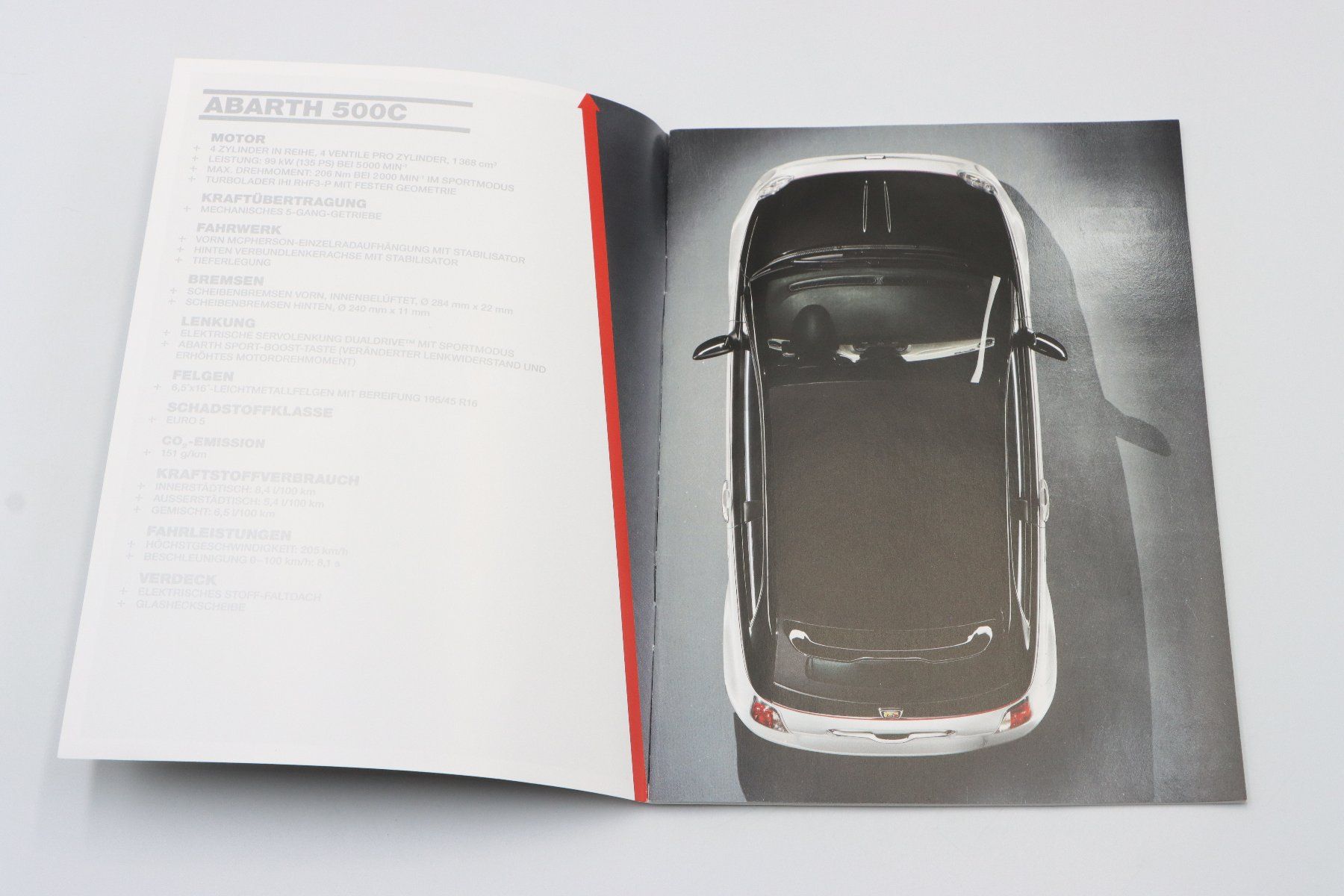 Fiat Documenti: Fiat Abarth 500 Cabrio 2011 Prospekt – Usato da Bühl b.Aarberg venduto da Collectorpassions 2
