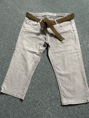 Capri Hose mit Gürtel edc