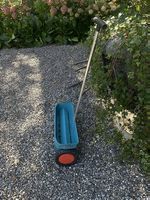 Épandeur semeur de gazon ou engrais Gardena