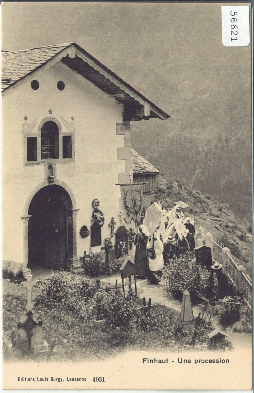 Cartes postales: Finhaut - Une procession - animee – D'occasion à Ettingen par Kartenplanet