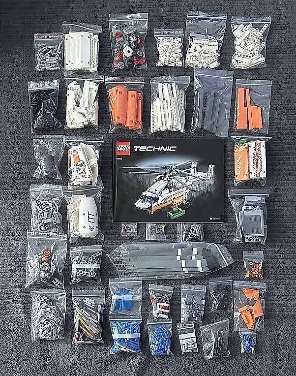 Kit di costruzioni: LEGO Technic LEGO Technic 42052 Schwerlasthubschrauber – Usato da Ostermundigen venduto da Bgoes 1
