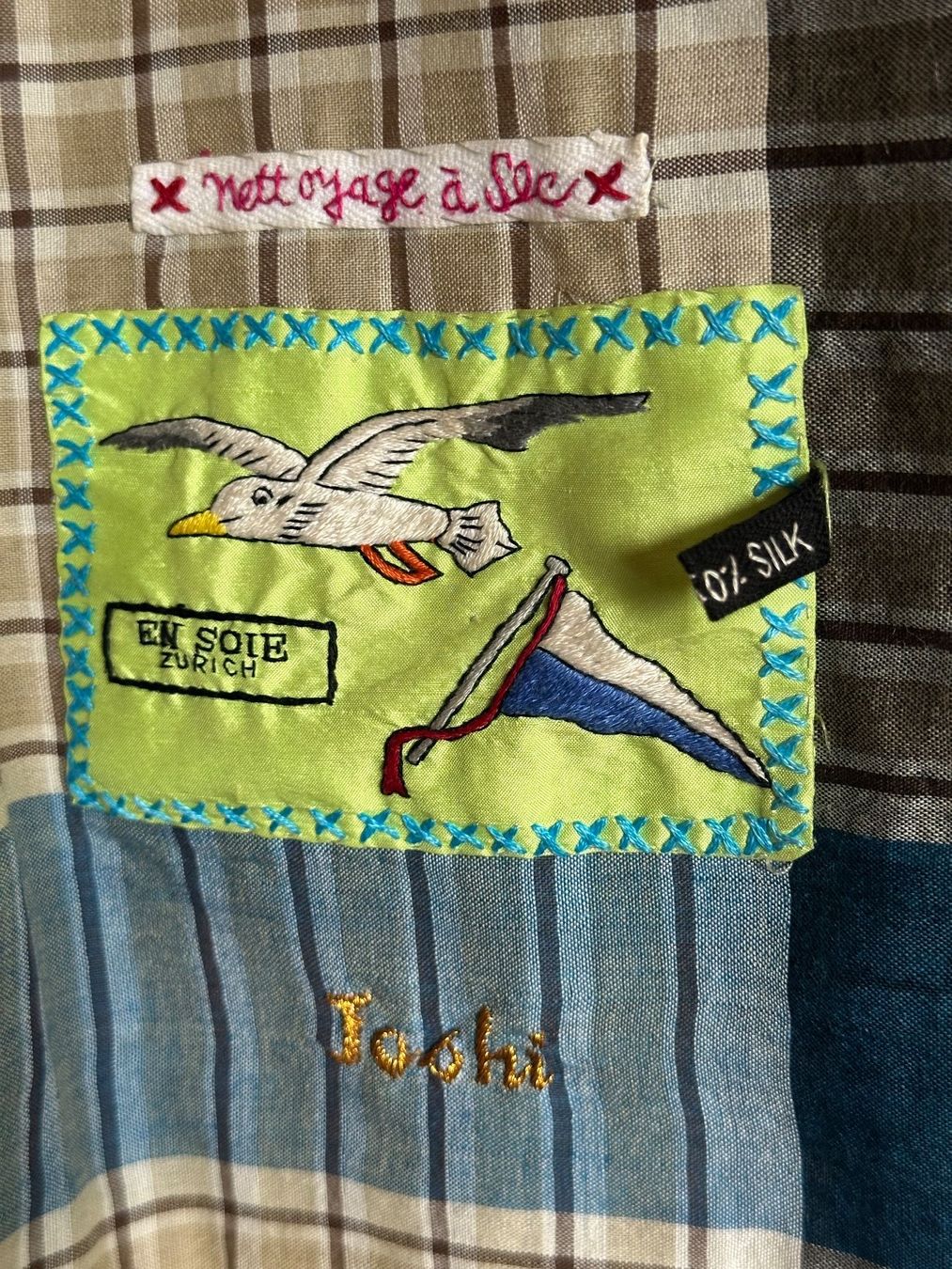 Ensoie Foulard & Sciarpe: Schal von "en soie" – Usato da Zürich venduto da Misomi 2