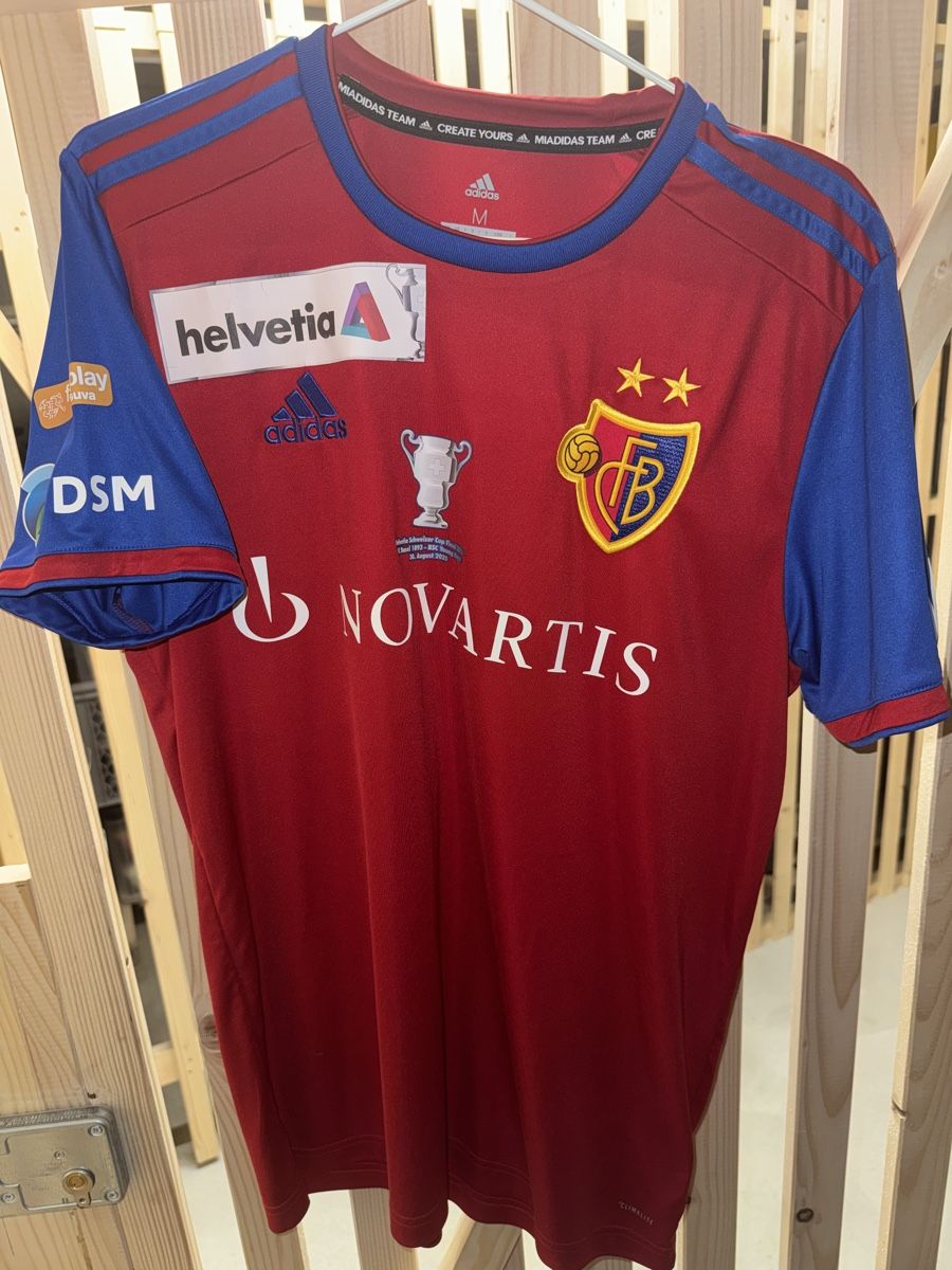 Canottiere & Pantaloni: FC Basel Matchworn Shirt Cupfinal 2020 Valentin Stocker – Nuovo (secondo la descrizione) da Thürnen venduto da Ottoman_Turks69 1