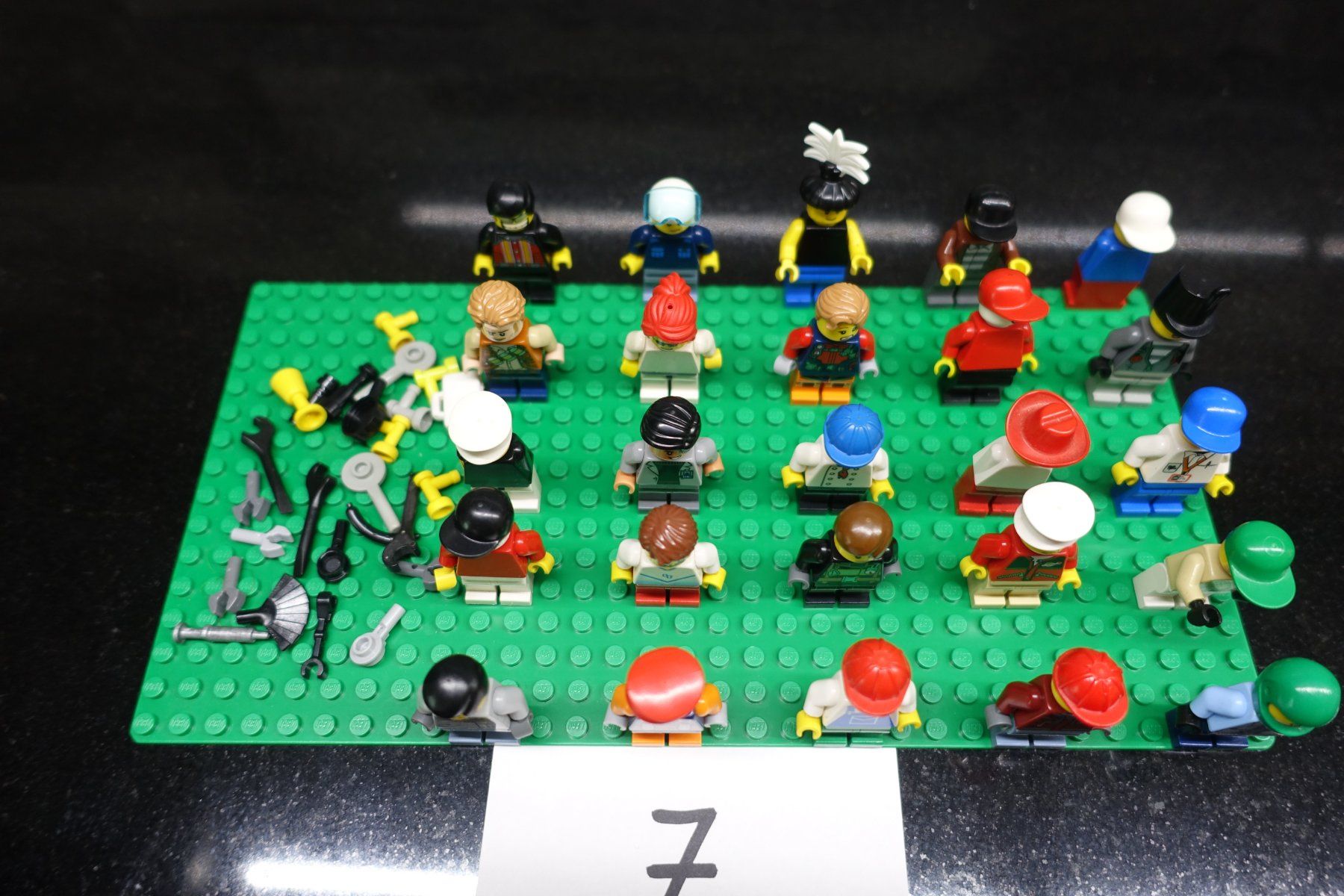 Lego Giocattoli: 25 Stk. versch. Legofiguren (7) – Usato da Belp venduto da Mazarron58 1