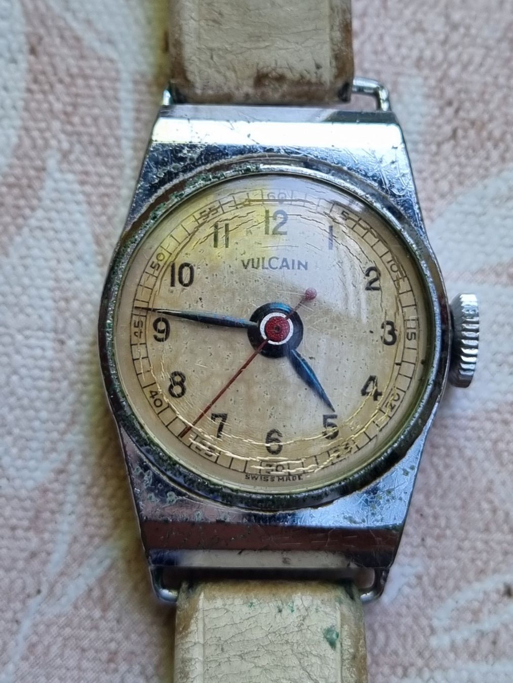 Vulcain Orologi: VULCAIN UHR – Usato da Schaffhausen venduto da Leveron13