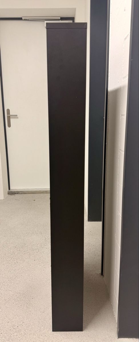 Camions-bennes: Schuhschrank – D'occasion à Wetzikon ZH par LaiLu 3