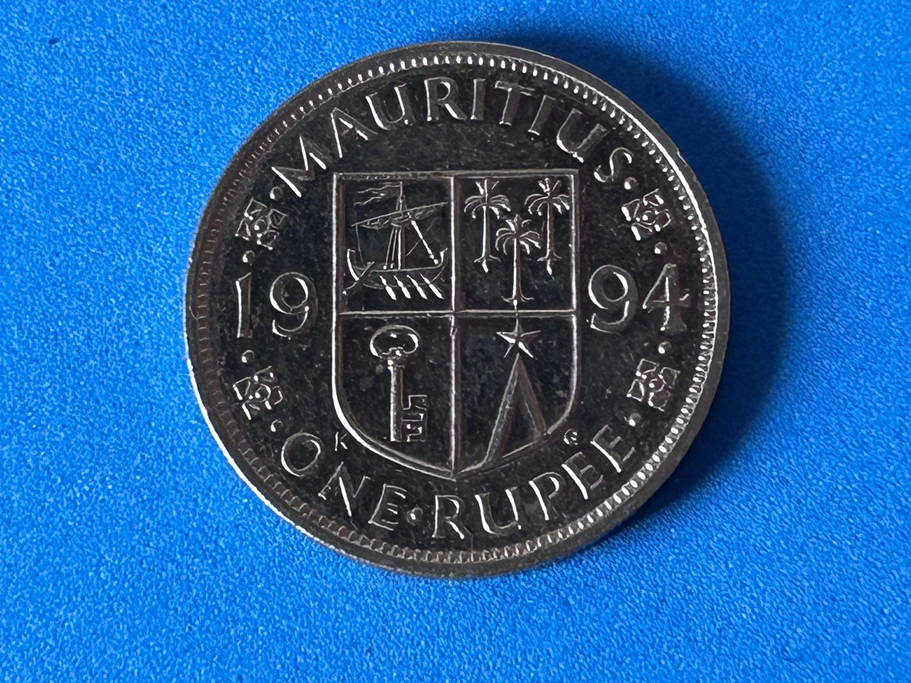 Alle Münzen: Mauritius - 1 Rupee 1994 – Gebraucht aus Corcelles NE von AJKader 9