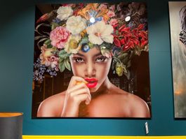 Wunderschönes Frauenbild, Blumen, Wandbild, Top Zustand!